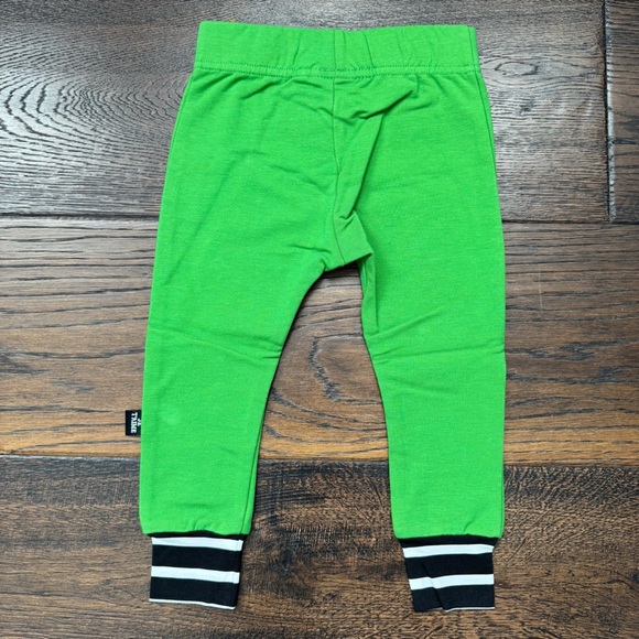 Whistle and Flute Gray Avocado T-Shirt and Green Pants Set - Picture 6 of 7